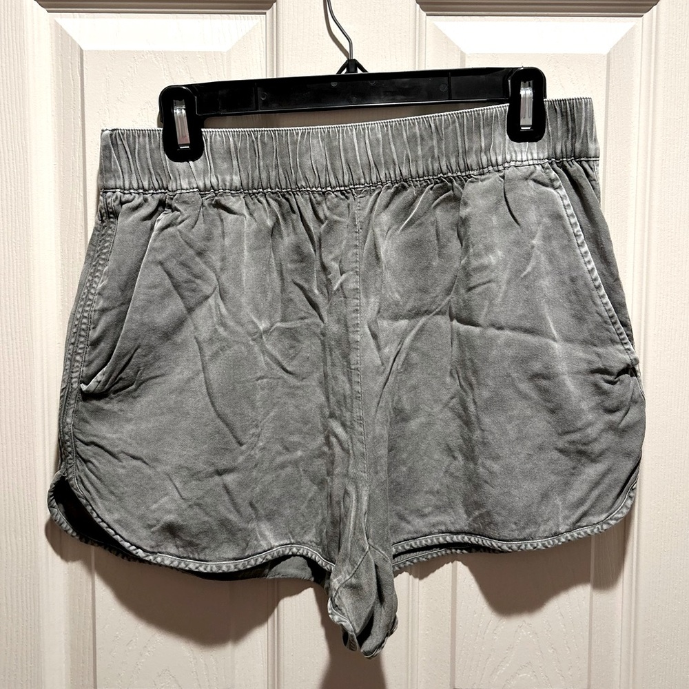 PacSun Blue Rae Distressed Flowy Shorts, Size Medium